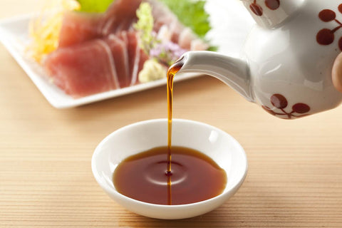 Umami-rich soy sauce with dashi 200ml (6.76oz)